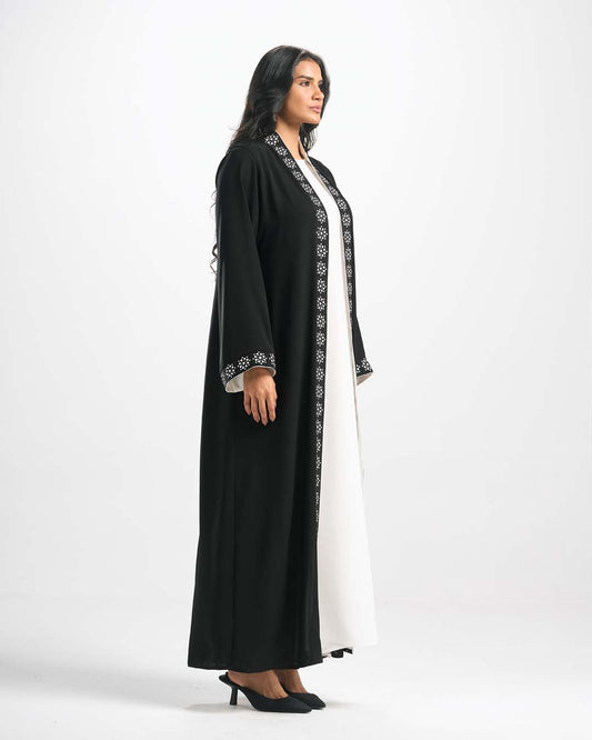 C0586 طقم عباية ندي 4 قطع