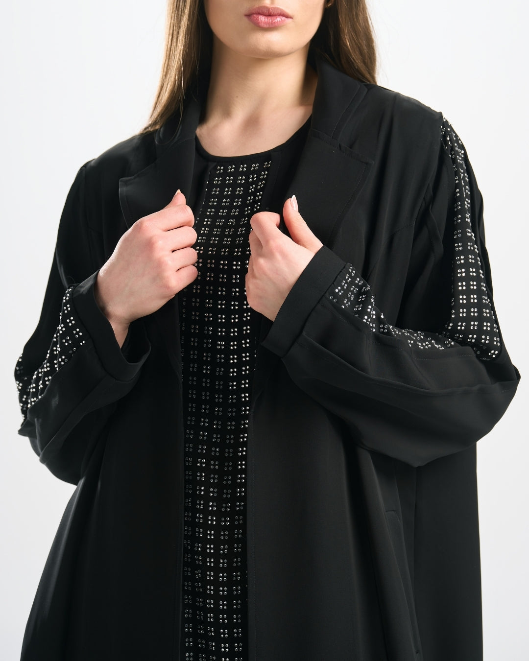 طقم عباية سهرة (عباية فصوص + توب + بنطلون) - TS018