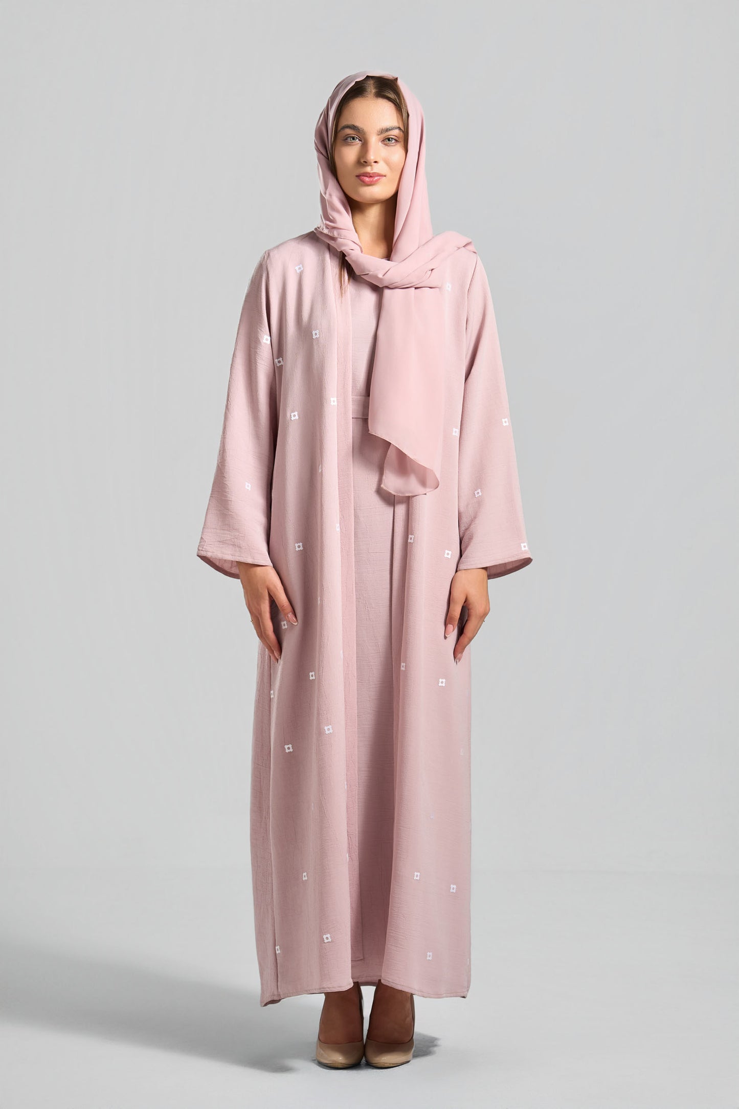 طقم عباية تطريز - C0611