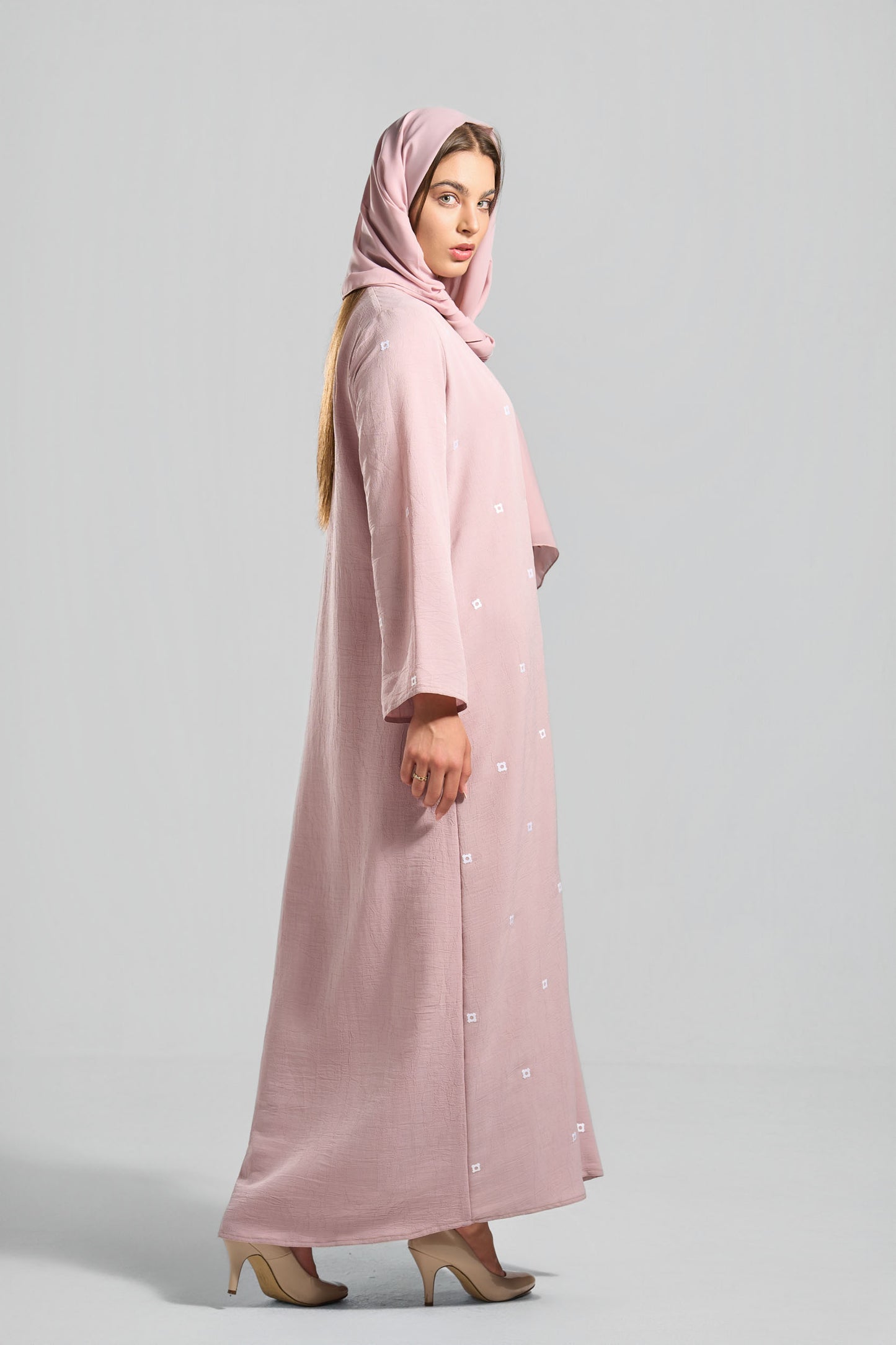 طقم عباية تطريز - C0611