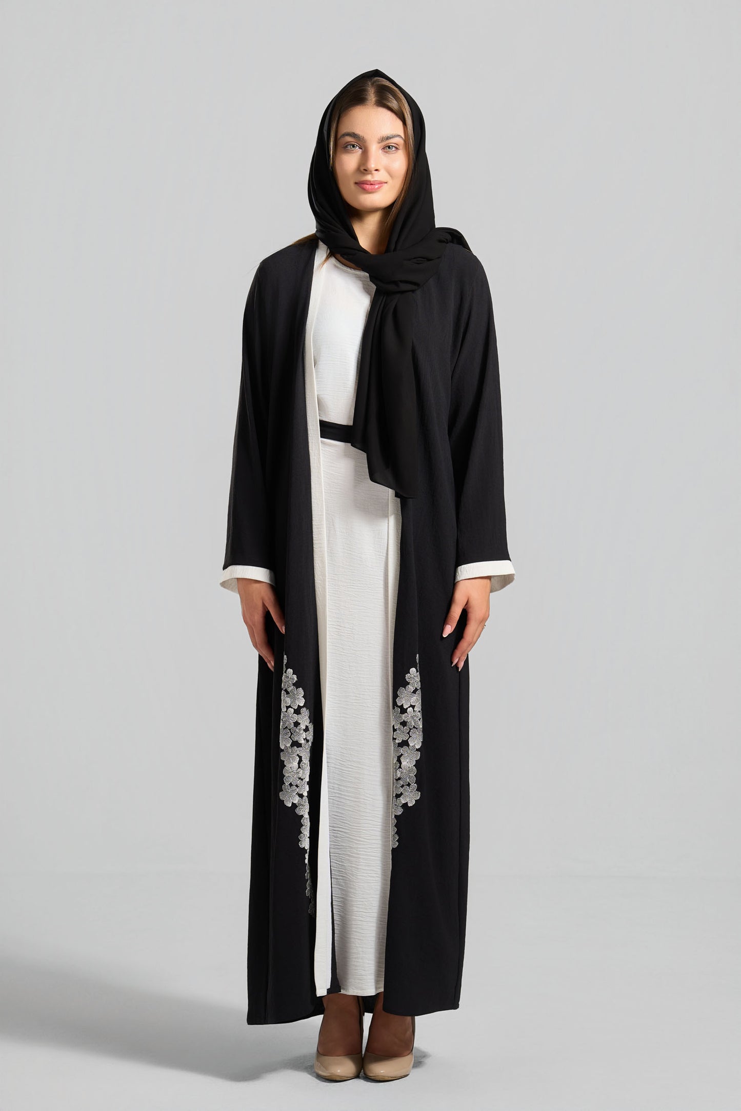 طقم عباية تطريز - C0611
