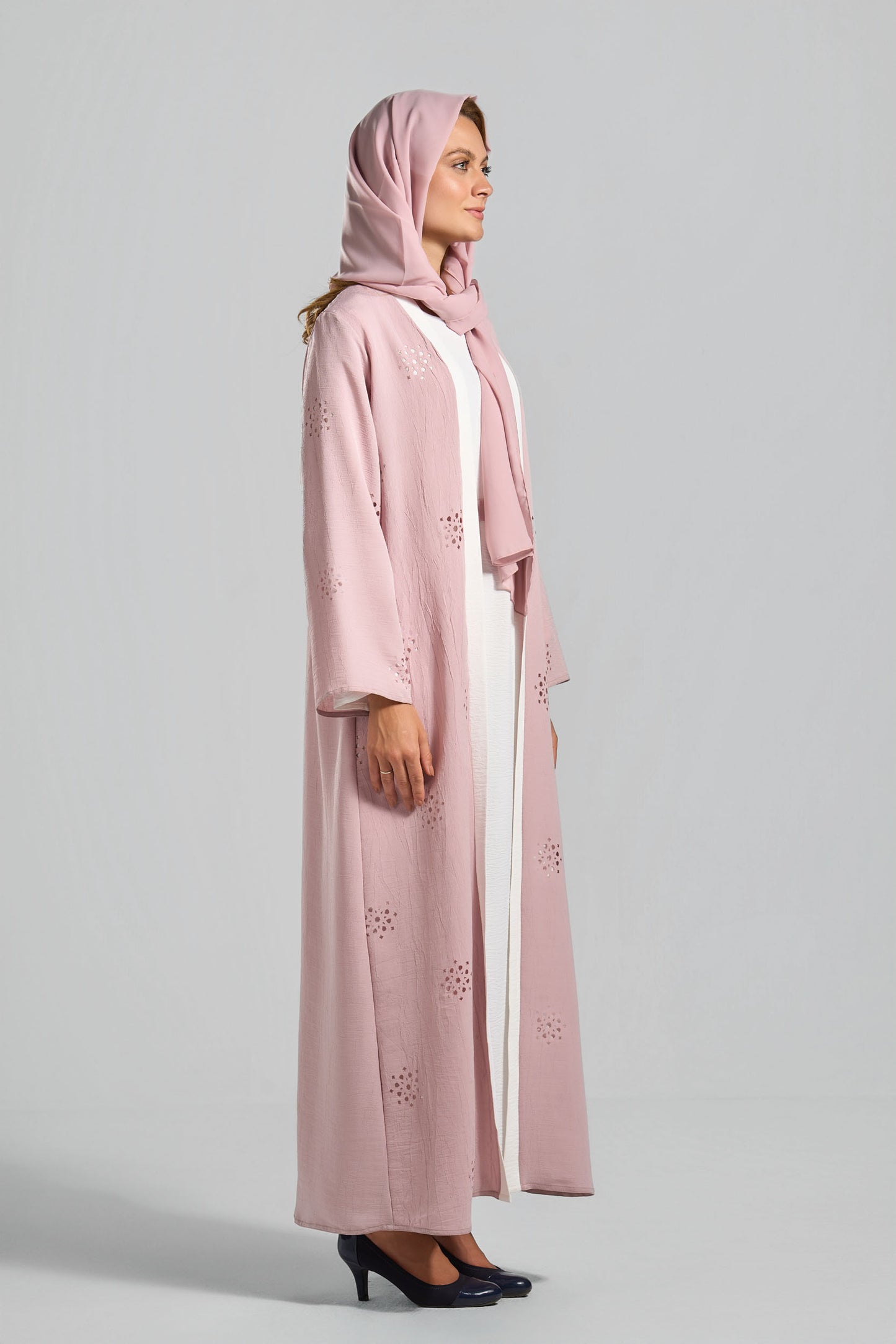 طقم عباية تطريز - C0611