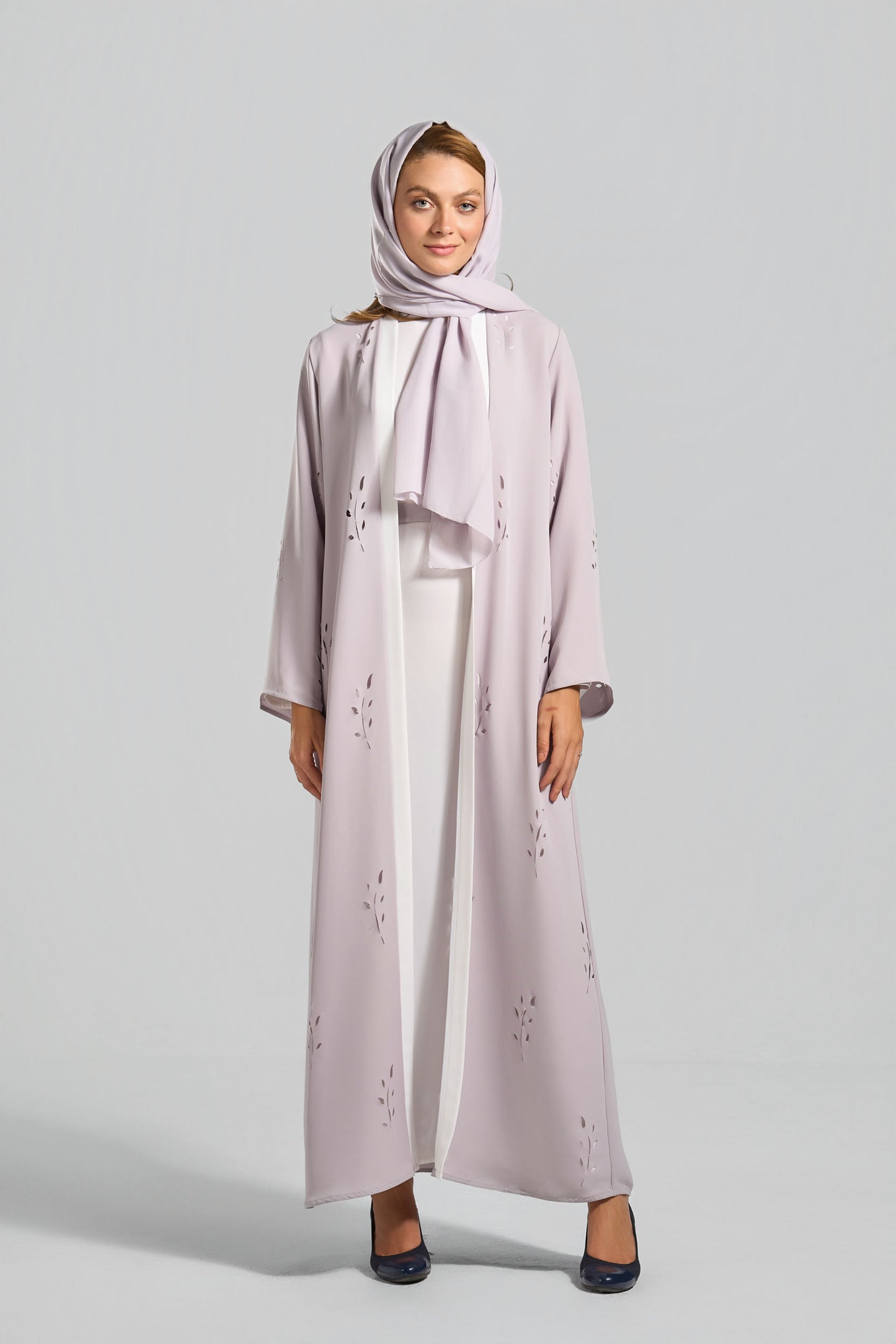 طقم عباية تطريز - C0611