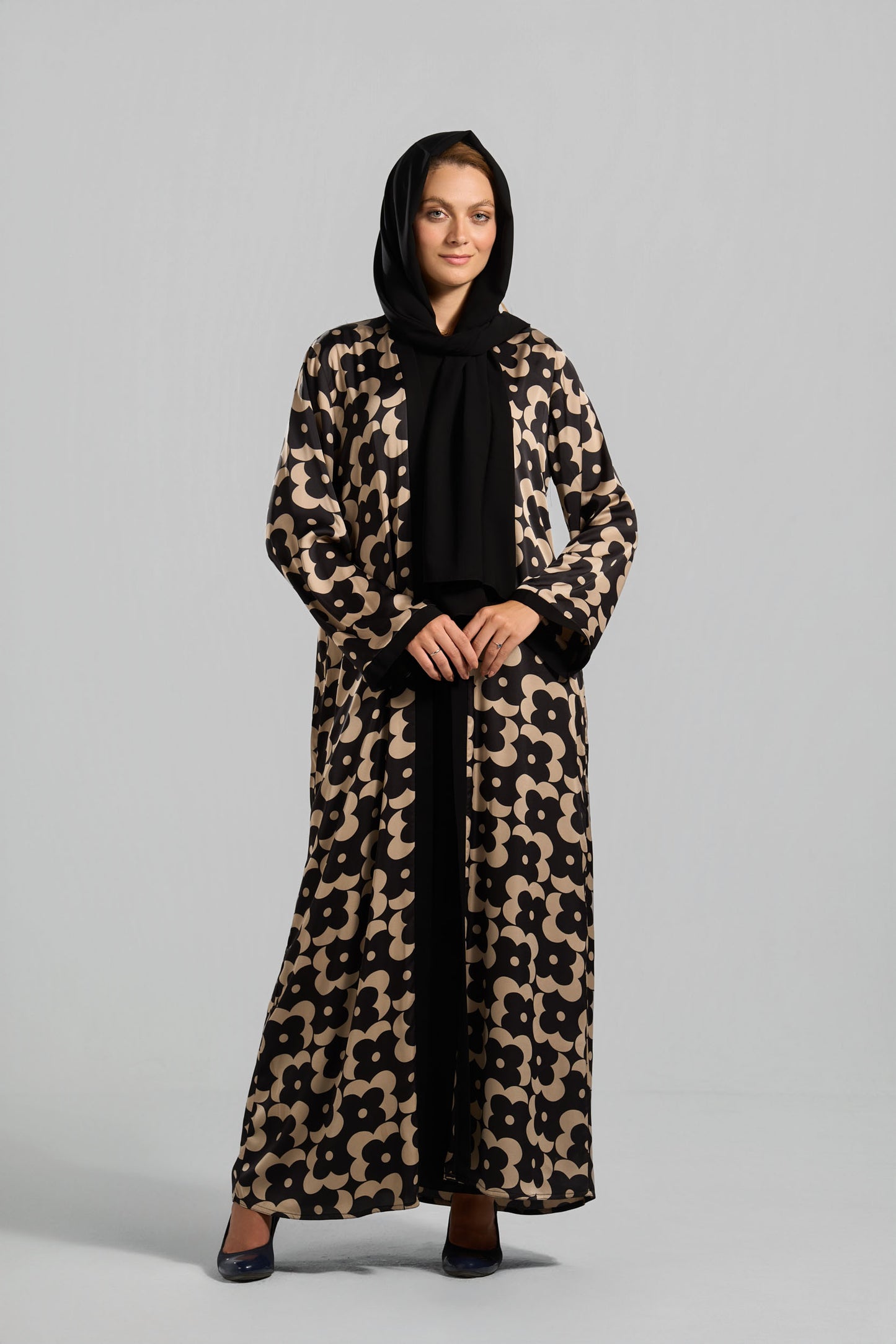 طقم عباية تطريز - C0611
