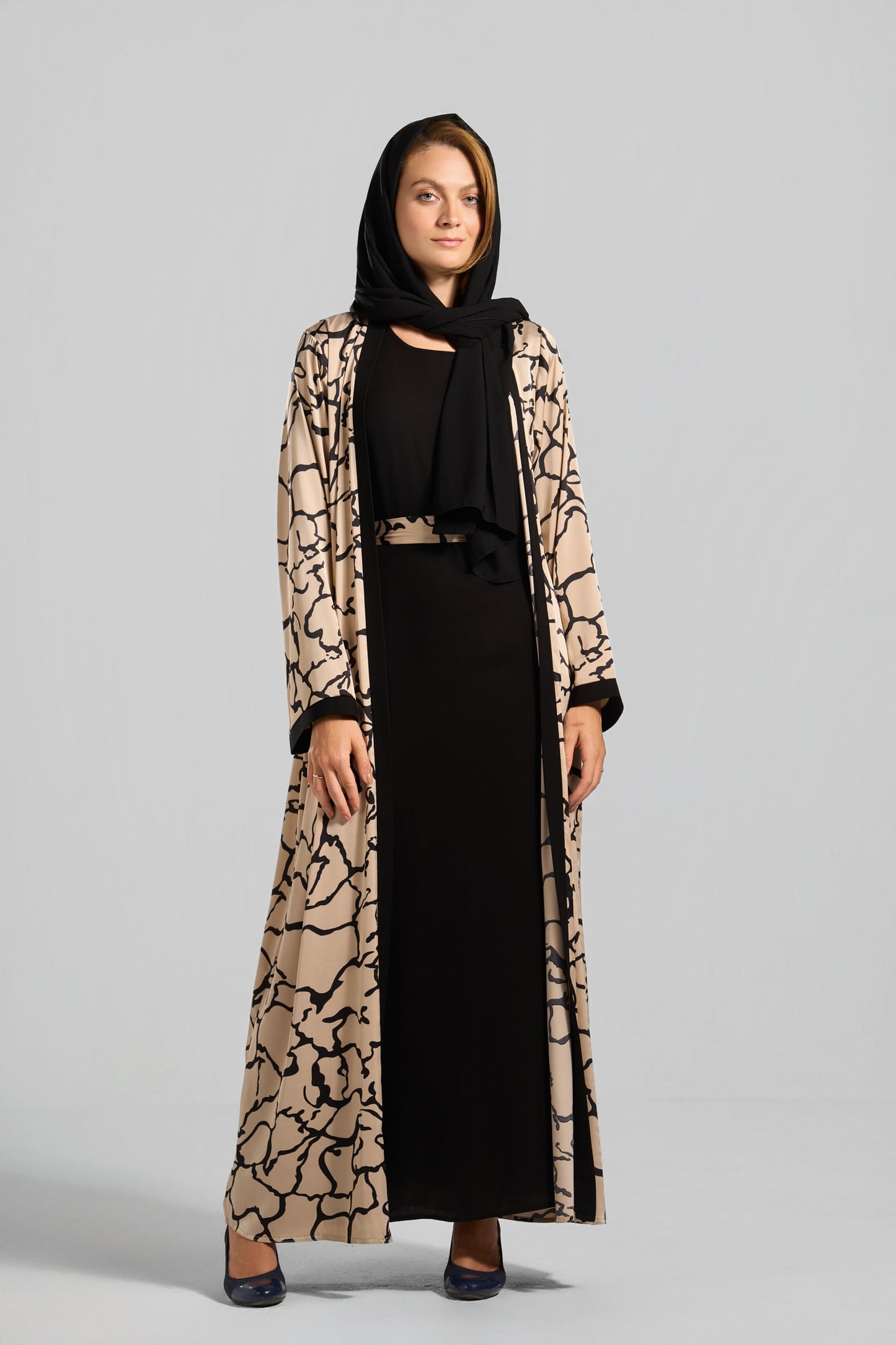 طقم عباية تطريز - C0611