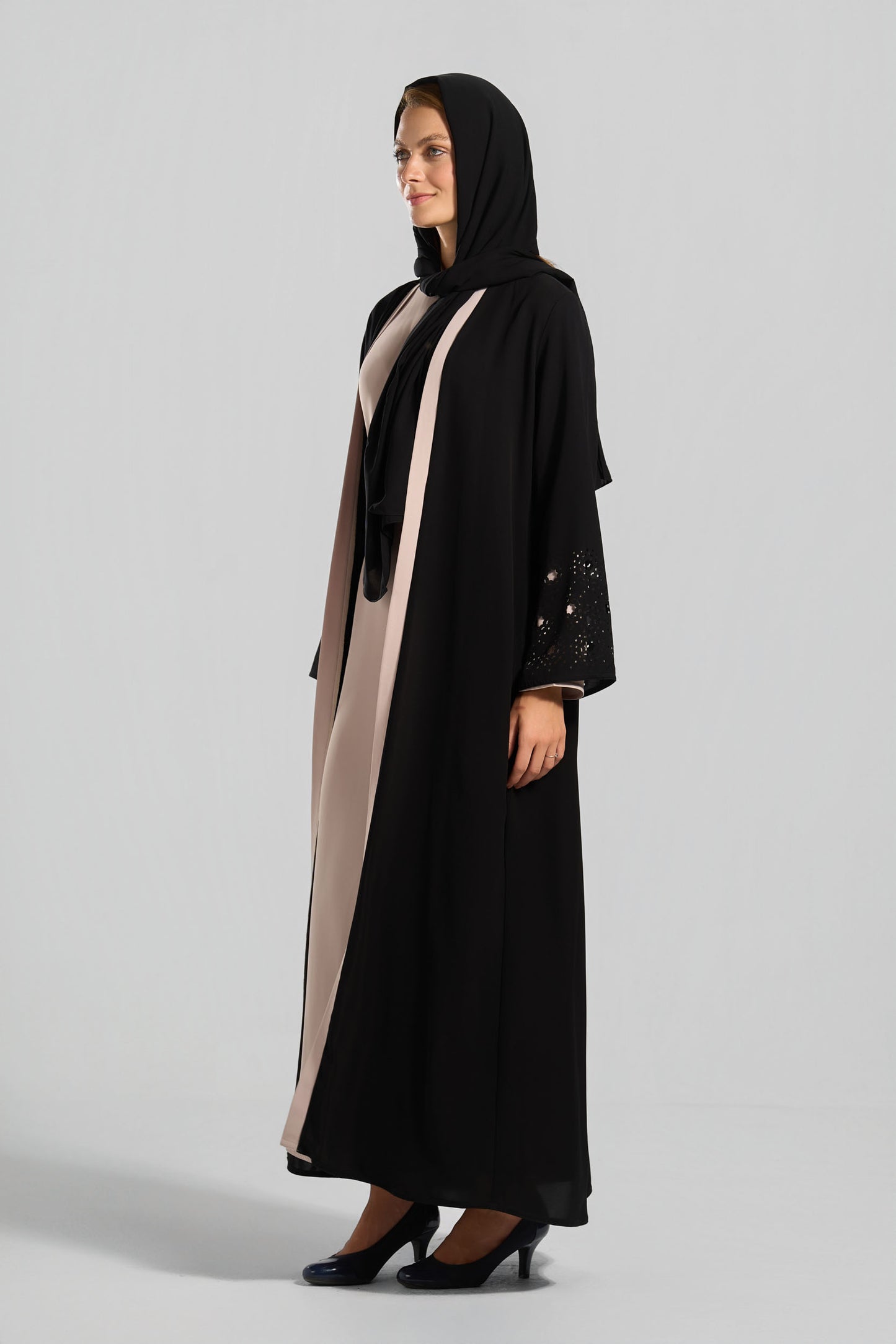 طقم عباية تطريز - C0611