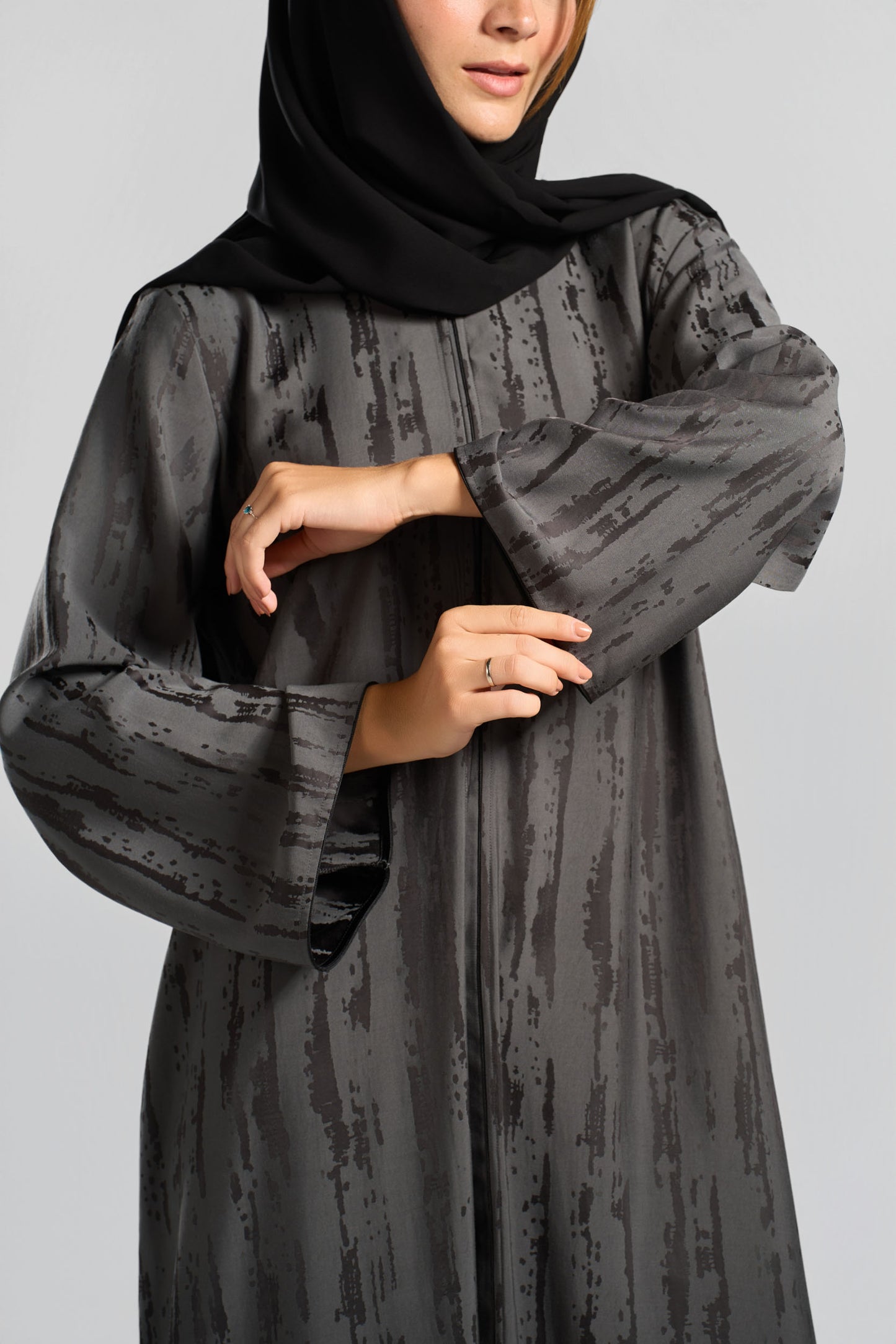 Qittan  Chiffon Abaya - LS444